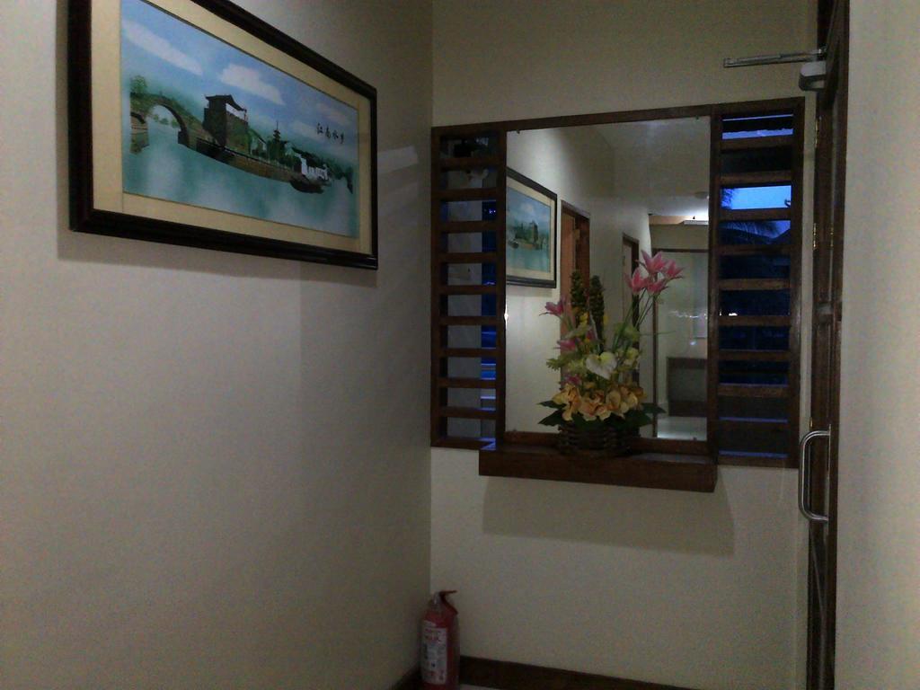 Qm Pension House Tagbilaran Exterior foto
