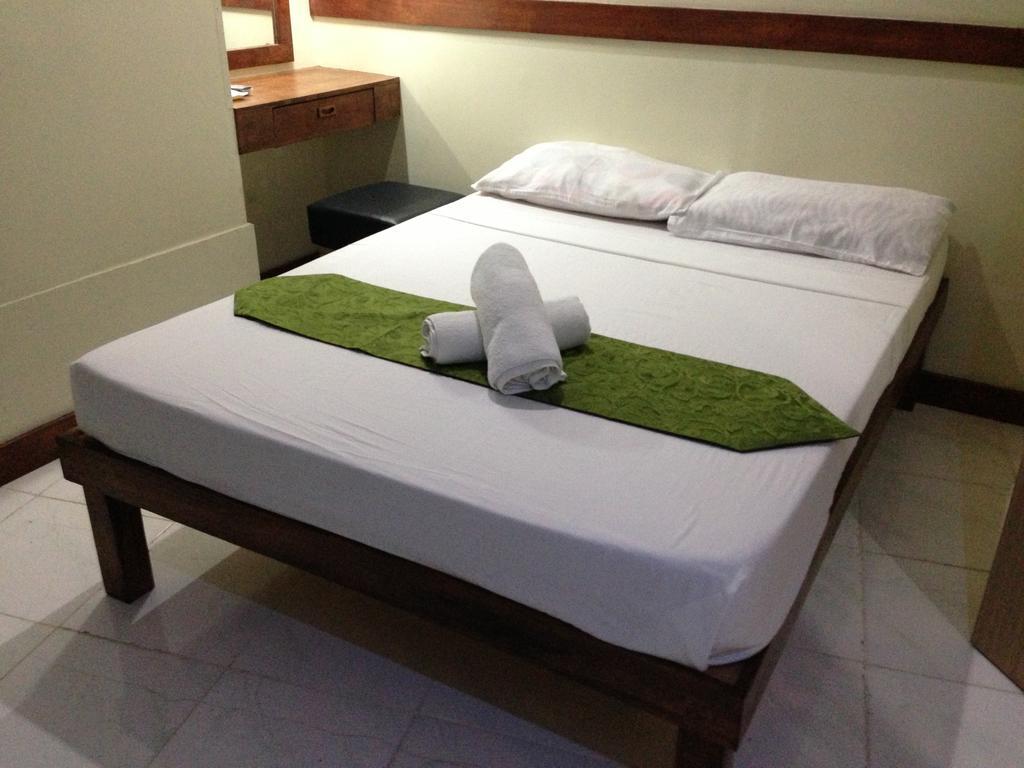 Qm Pension House Tagbilaran Cameră foto