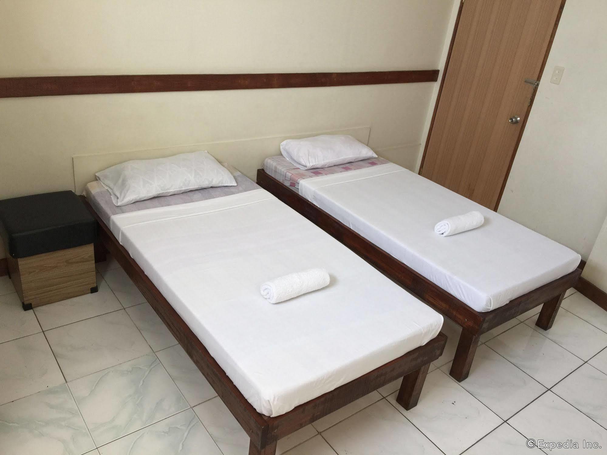 Qm Pension House Tagbilaran Exterior foto